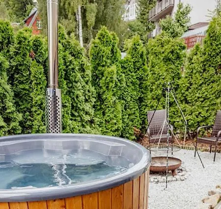River House Jacuzzi Sauna Ferienhaus
