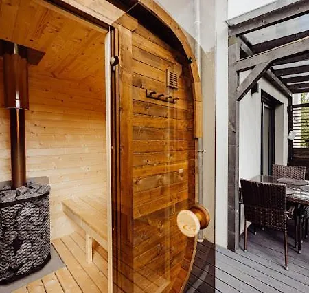 River House Jacuzzi Sauna Ferienhaus