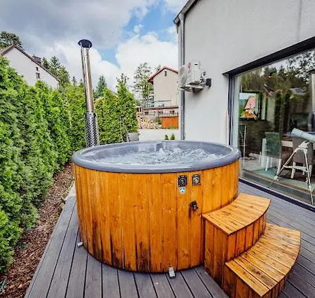 Ferienhaus River House Jacuzzi Sauna *