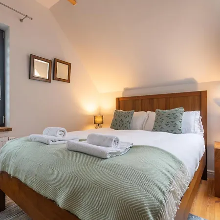 Будинок відпочинку River House Шклярська Поремба