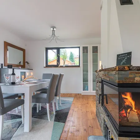 River House Jacuzzi Sauna